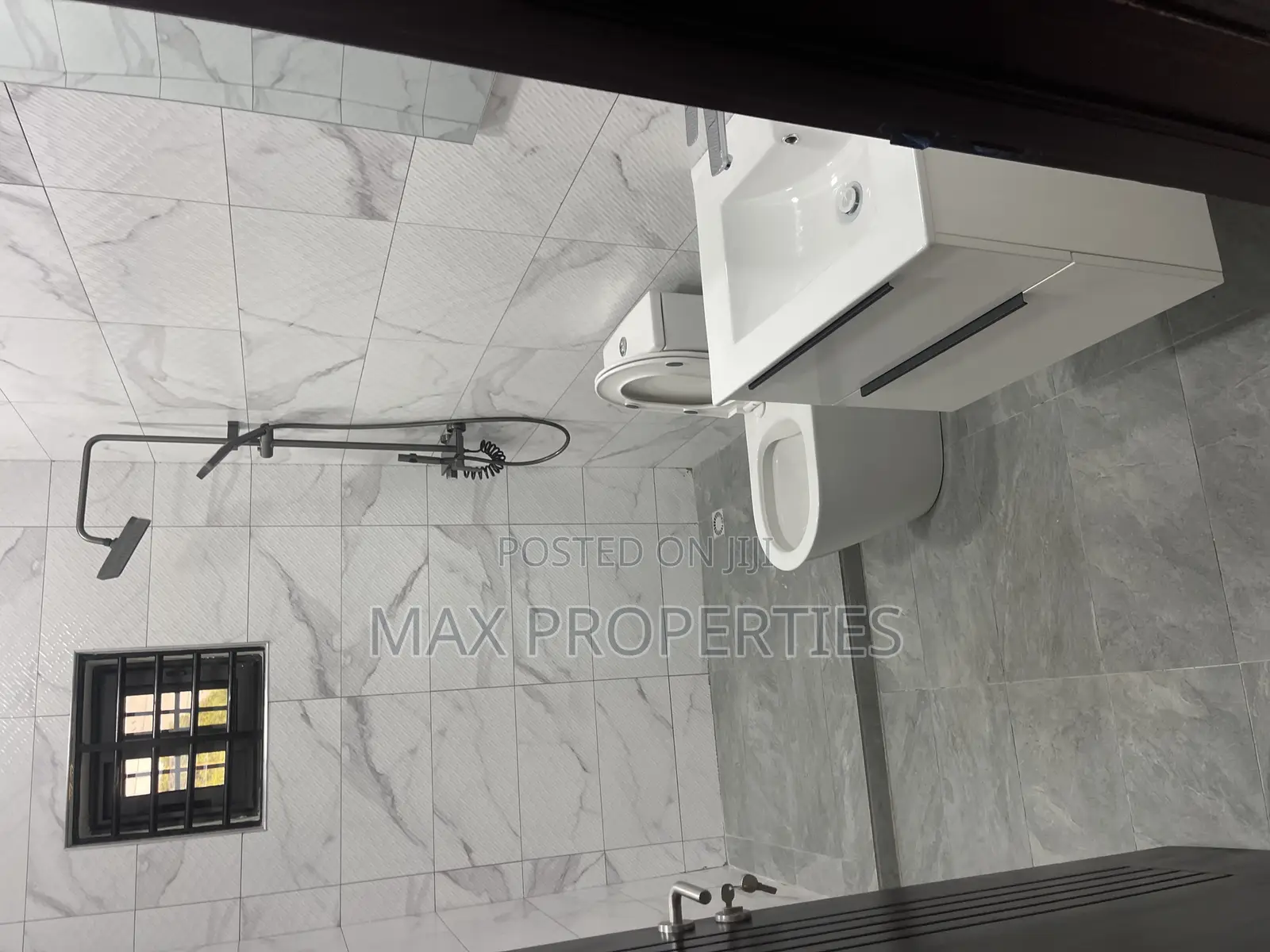 3bdrm Apartment in Achimota for rent
