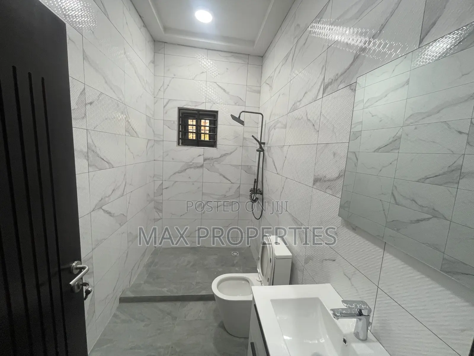 3bdrm Apartment in Achimota for rent