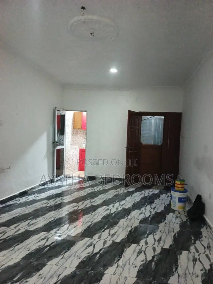 1bdrm Apartment in Modern Properties, Tseaddo for rent