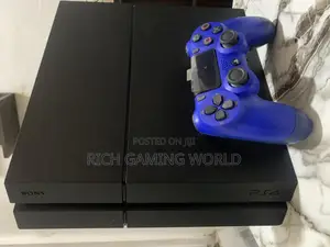 Ps4 Standard With 7 Games (Jailbreak)