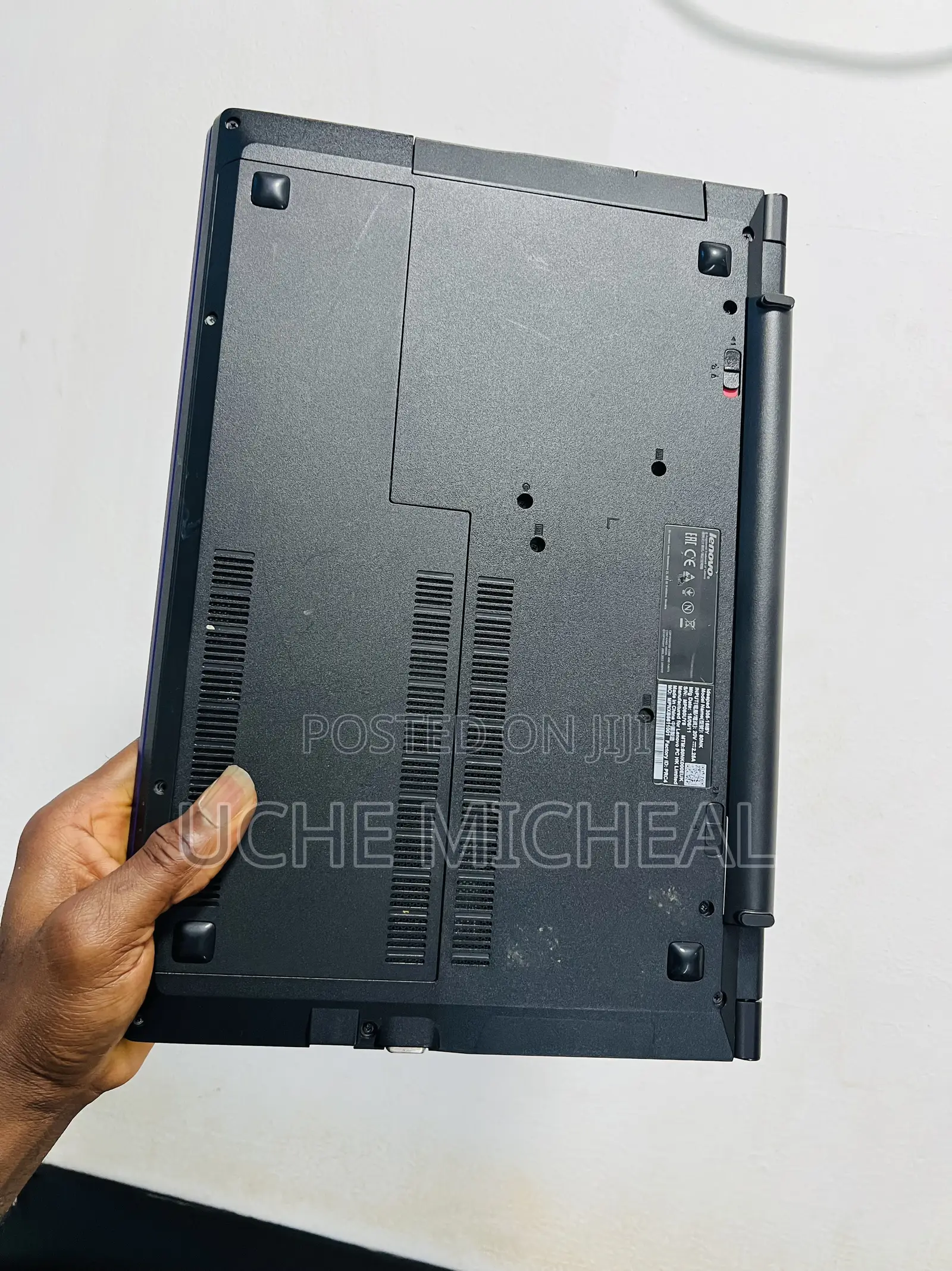 Laptop Lenovo IdeaPad 300 8GB Intel Pentium HDD 500GB