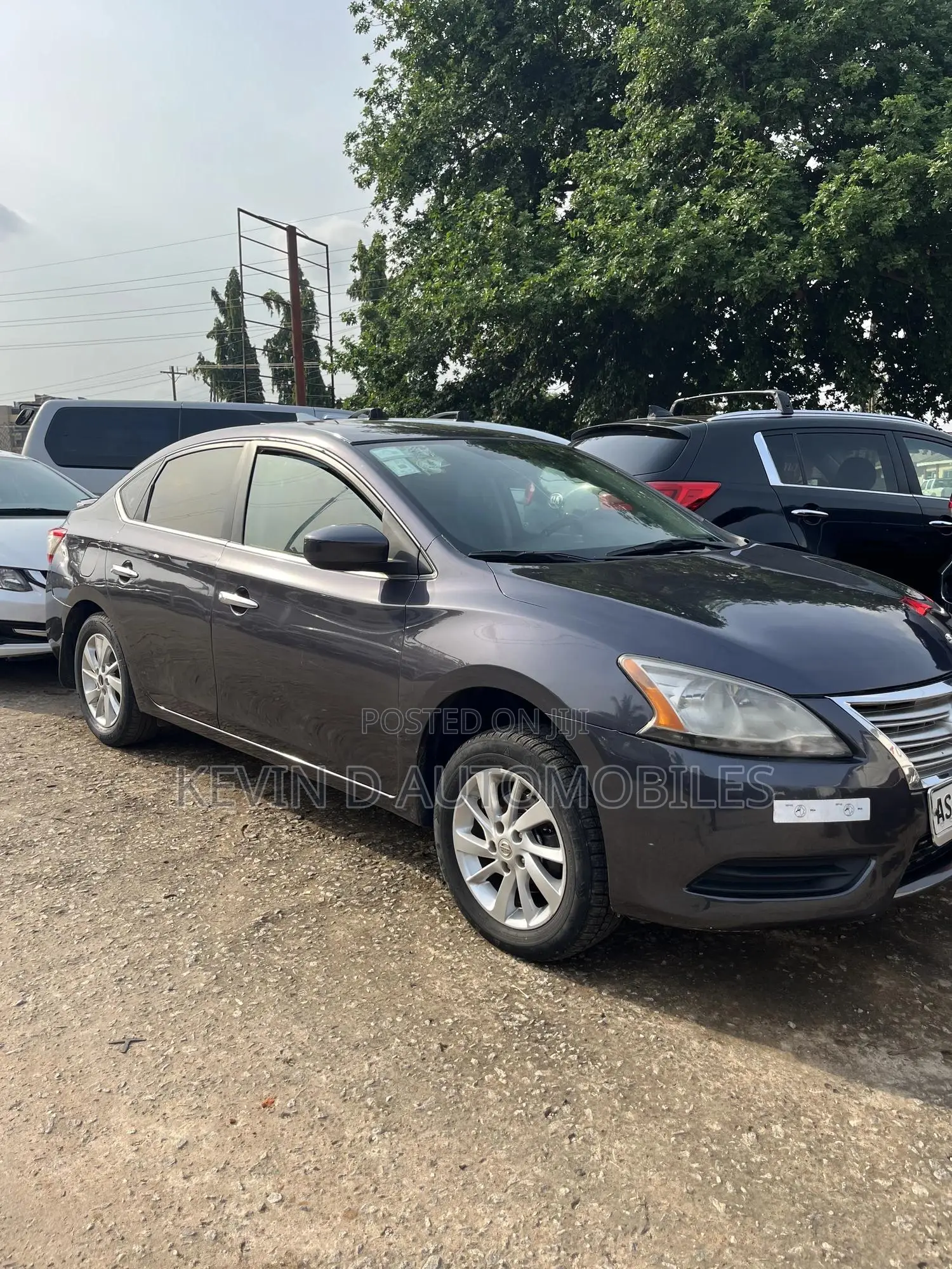 Nissan Sentra SV 4dr Sedan (1.8L 4cyl CVT) 2014 Gray
