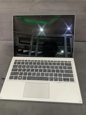 Laptop HP EliteBook X Flip G1i 8GB Intel Core i5 SSD 256GB