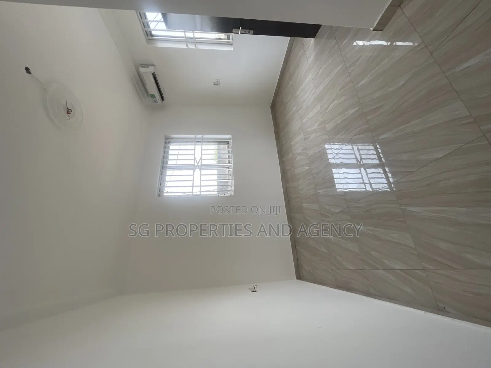 1bdrm Apartment in Lashibi, Sakumono for rent