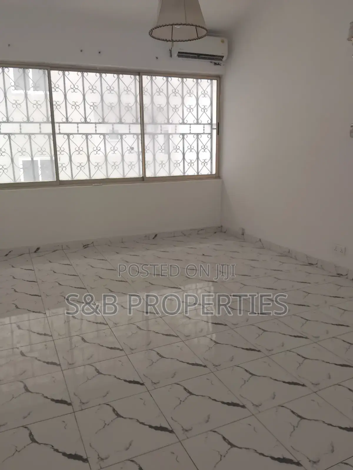 4bdrm House in Labone Junction for rent