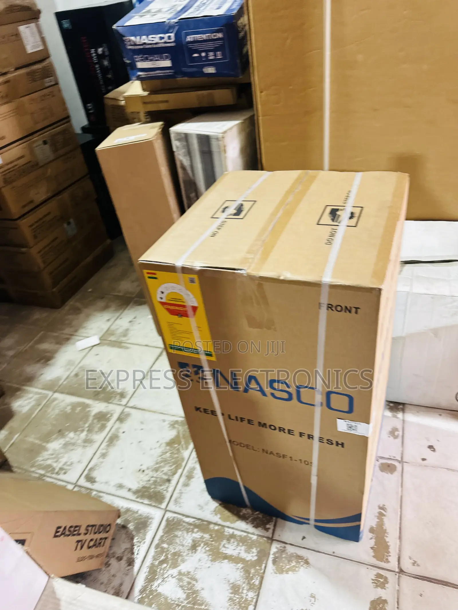 Newly Sealed in Box Nasf2-120 Double Door Table Top Nasco Fridge