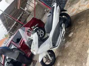 Honda 2026 White
