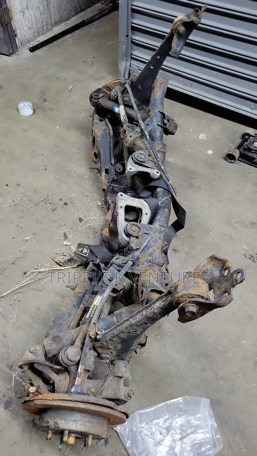 2006-2012 Toyota Rav4 Rear Back Axle Beam Complete