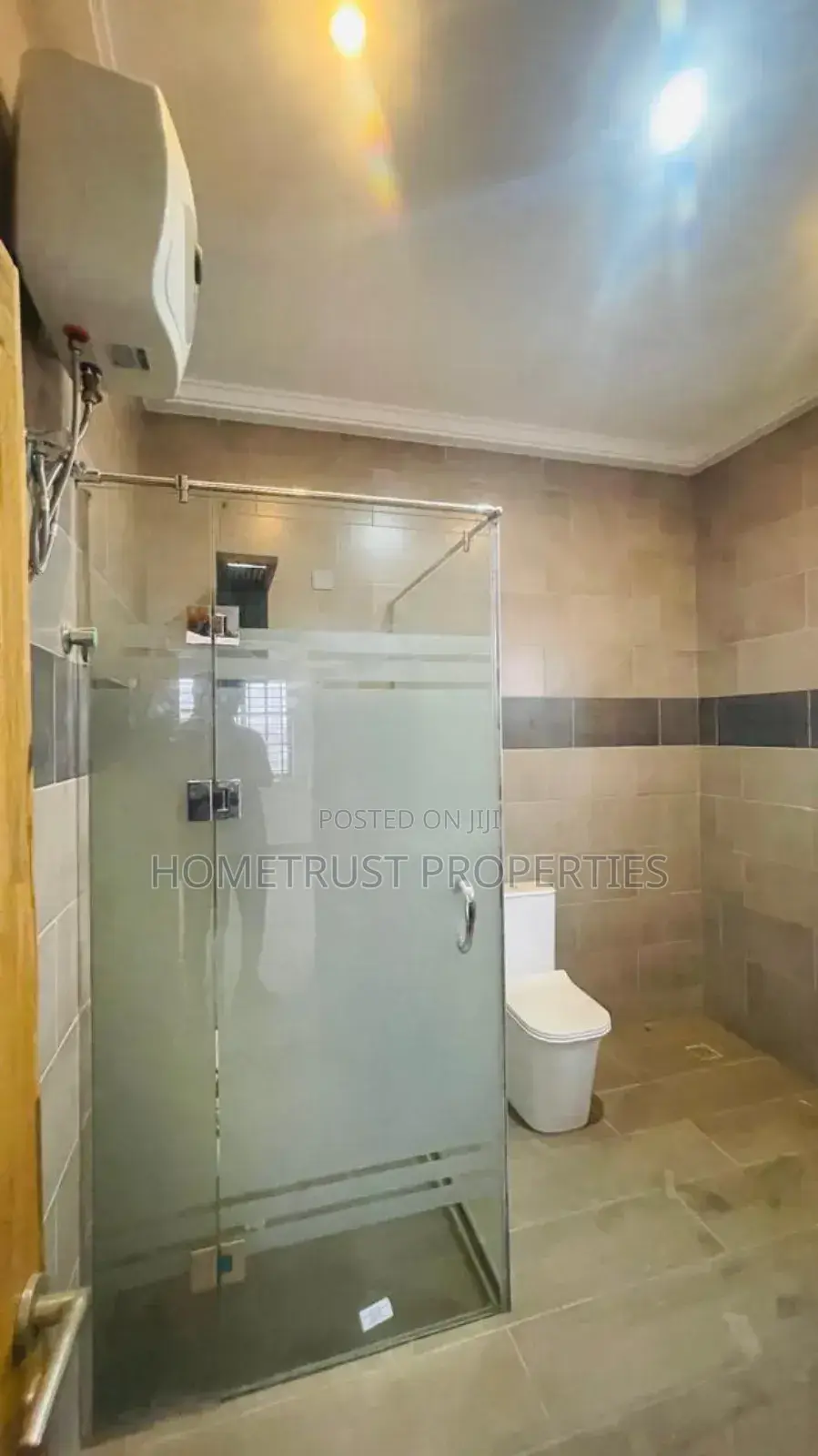 4bdrm Duplex in Haatso Westland, Antis for rent