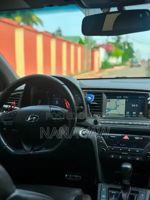 Hyundai Elantra Sport Sedan FWD (1.6L 4cyl 6M) 2017 Silver