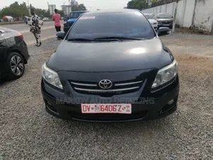 Toyota Corolla 2010 Black