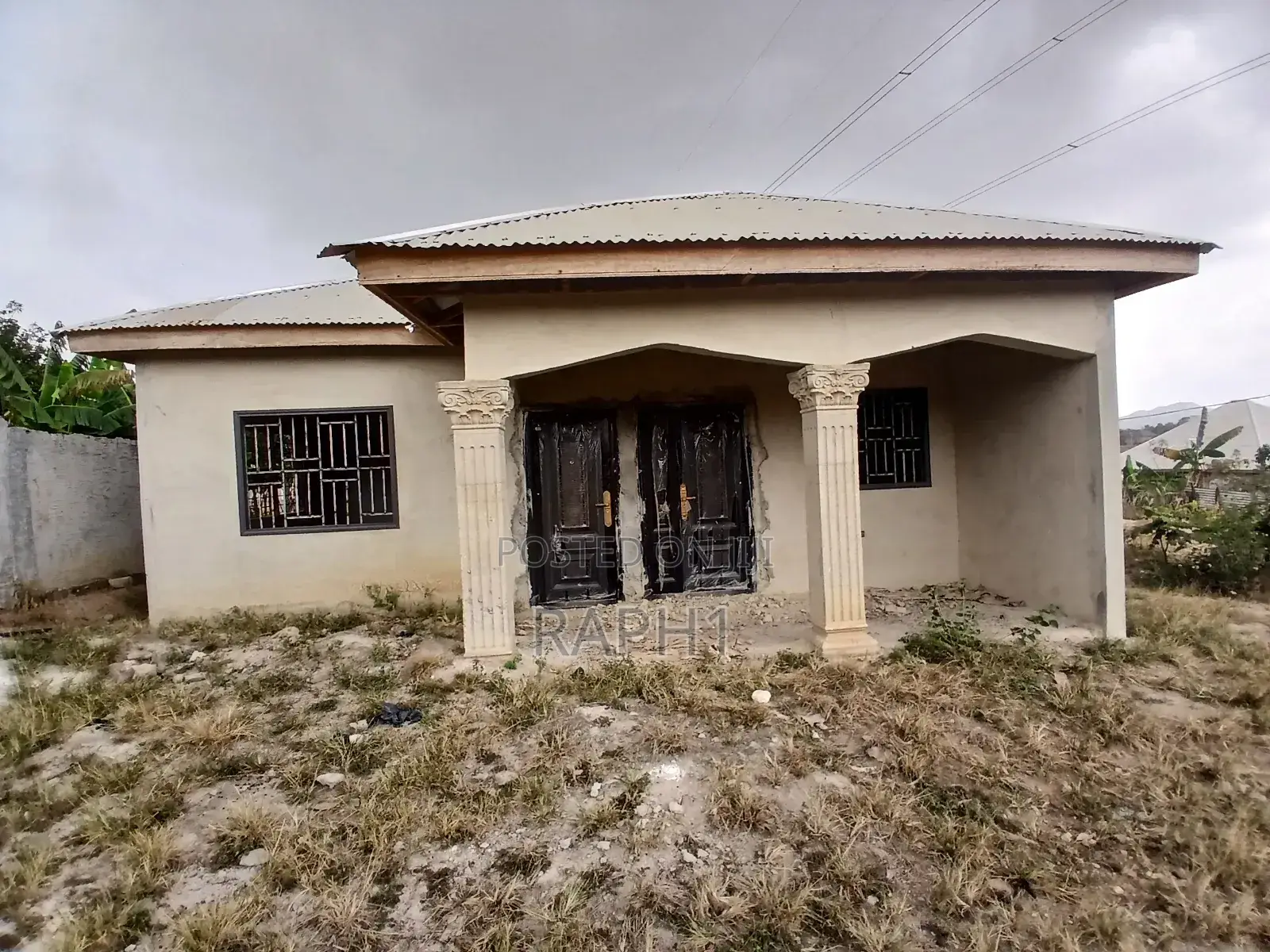2bdrm House in Obuasi Municipal for sale
