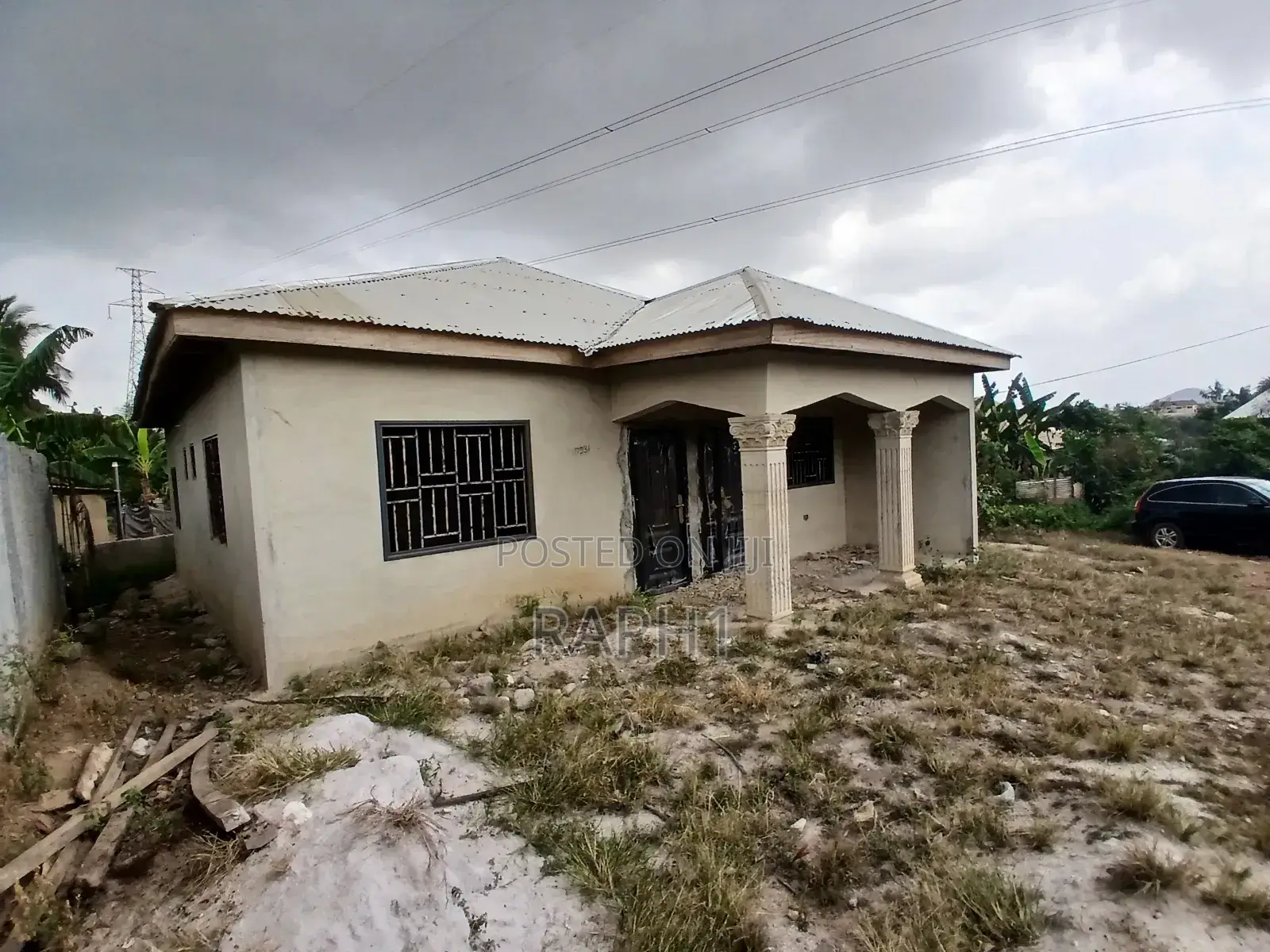 2bdrm House in Obuasi Municipal for sale