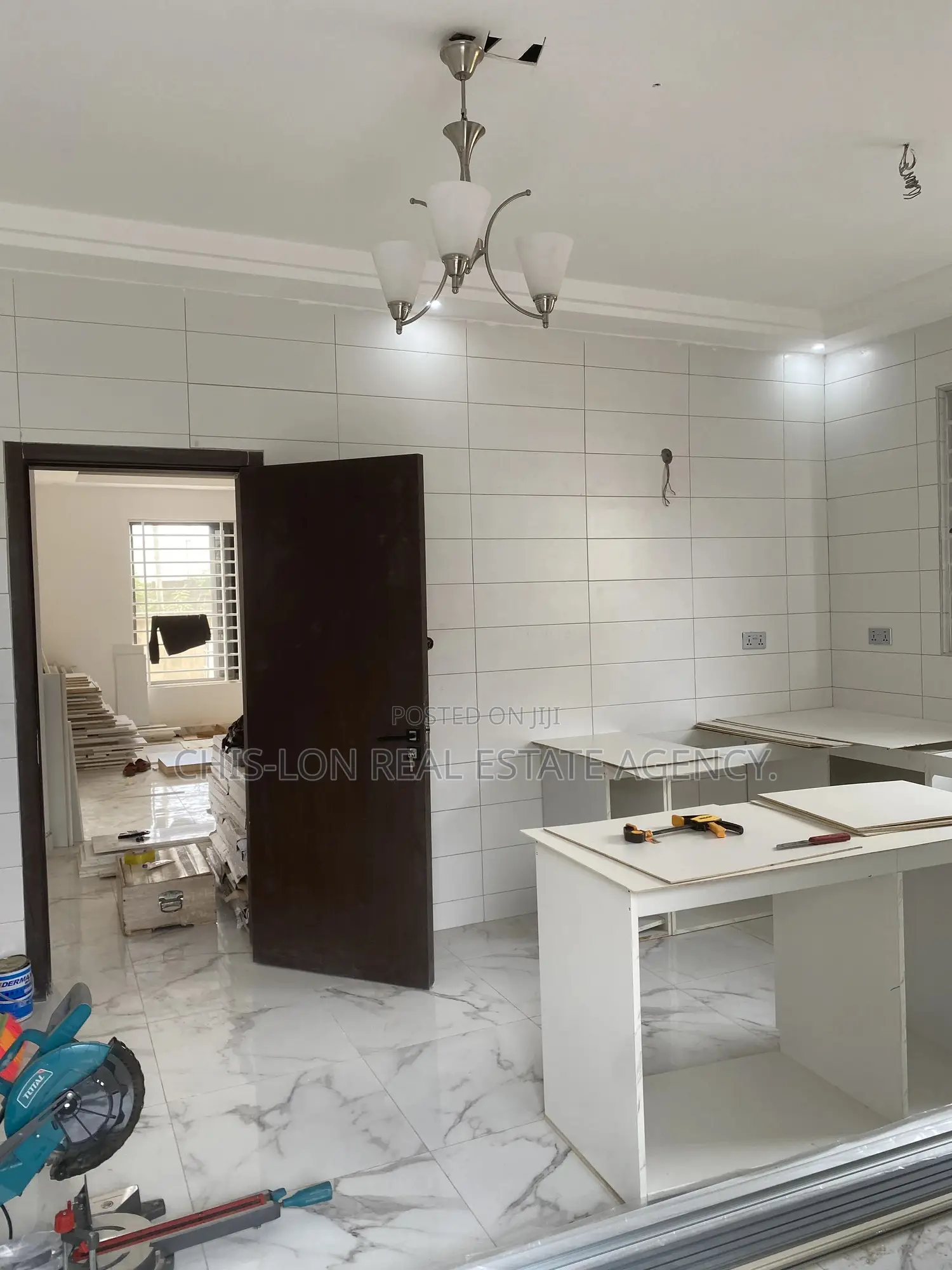 4bdrm Duplex in Ironcity Kuwait, Ga South Municipal for sale