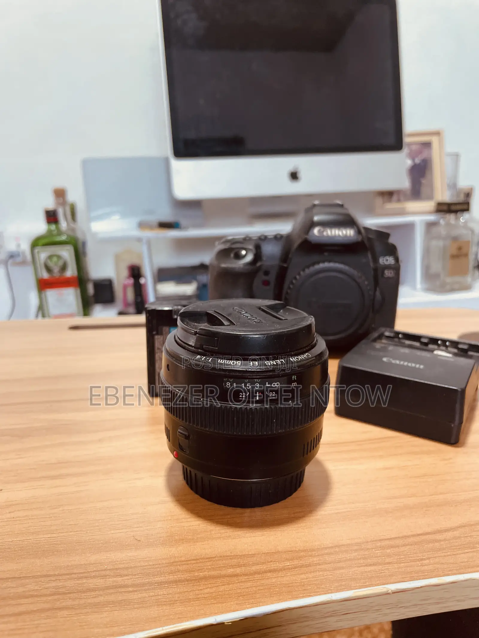 Canon 5d Mark 2 With 50mm Usm 1.2 Aperture