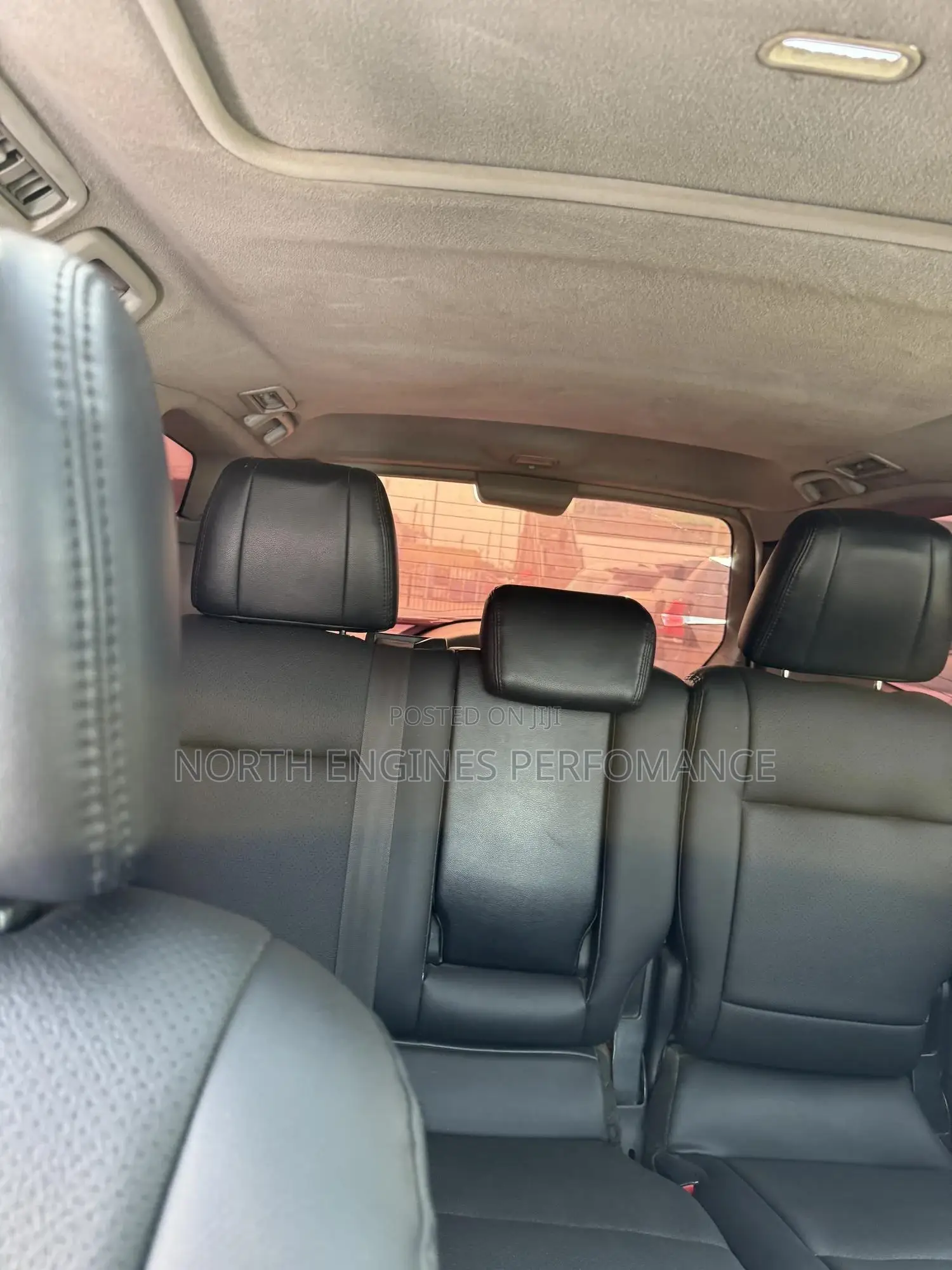 Mitsubishi Pajero 2011 Silver