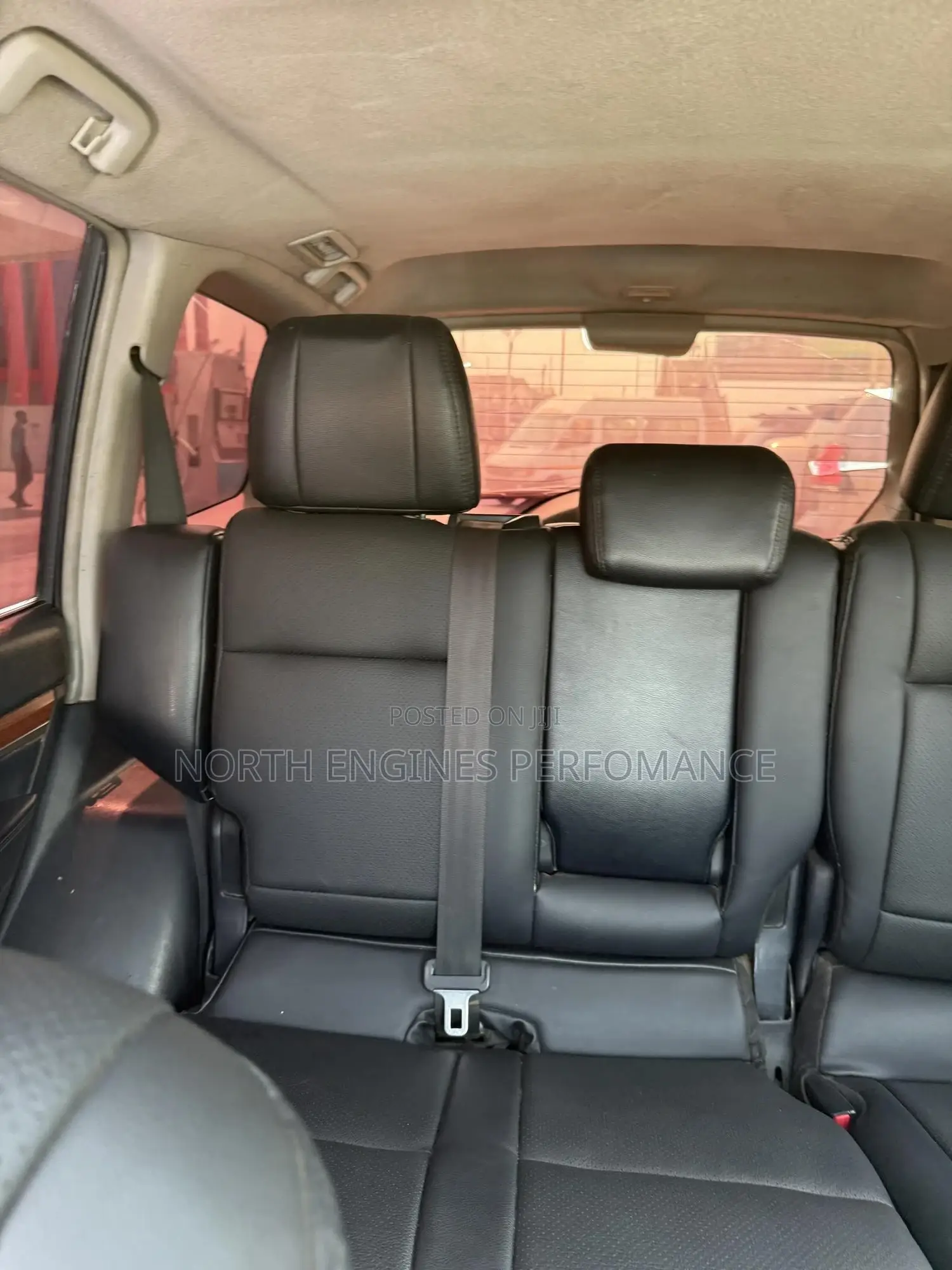 Mitsubishi Pajero 2011 Silver