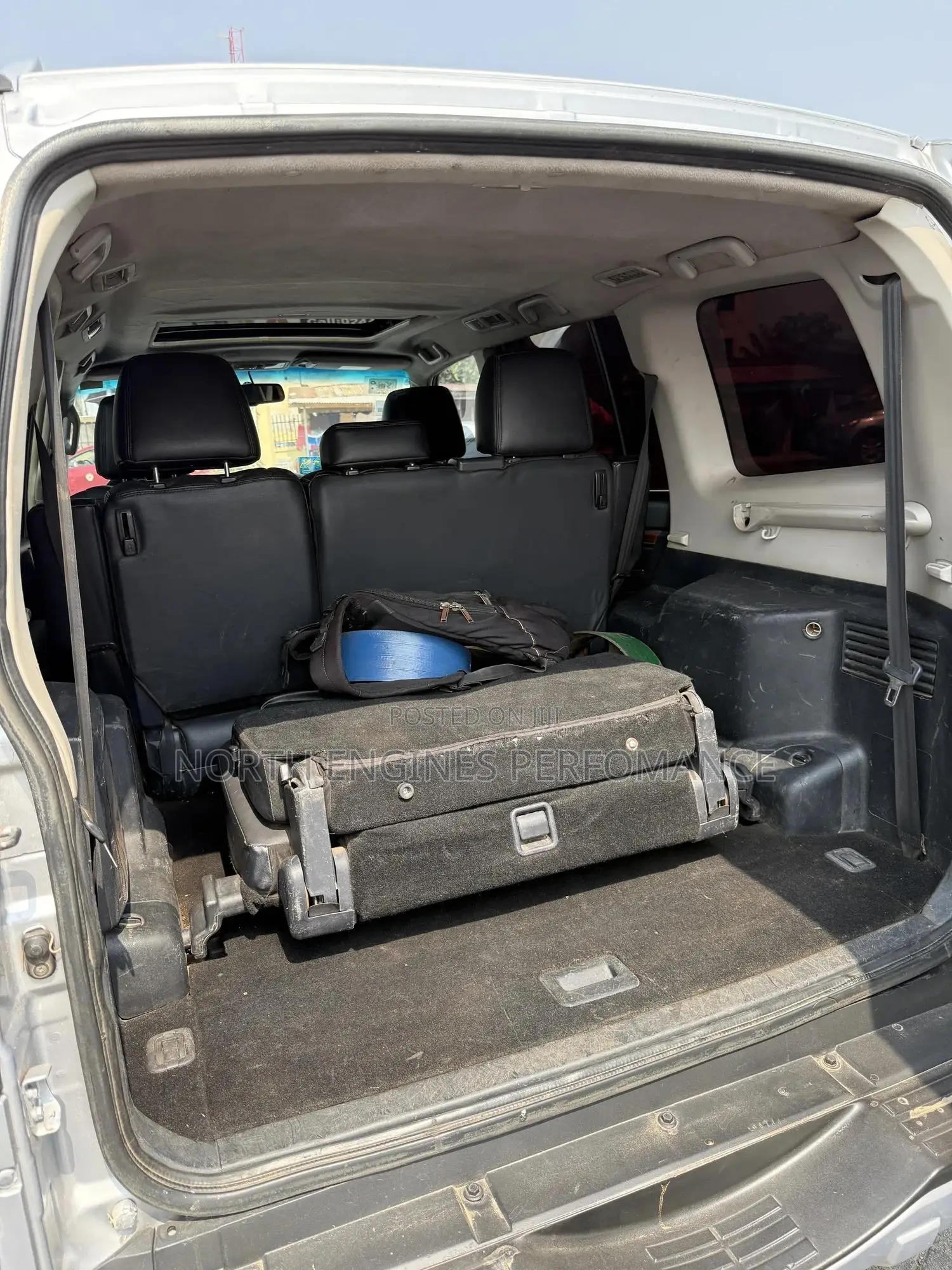 Mitsubishi Pajero 2011 Silver