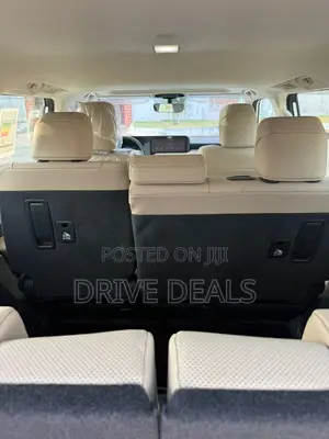 Toyota Land Cruiser Prado 2.8 2025 White