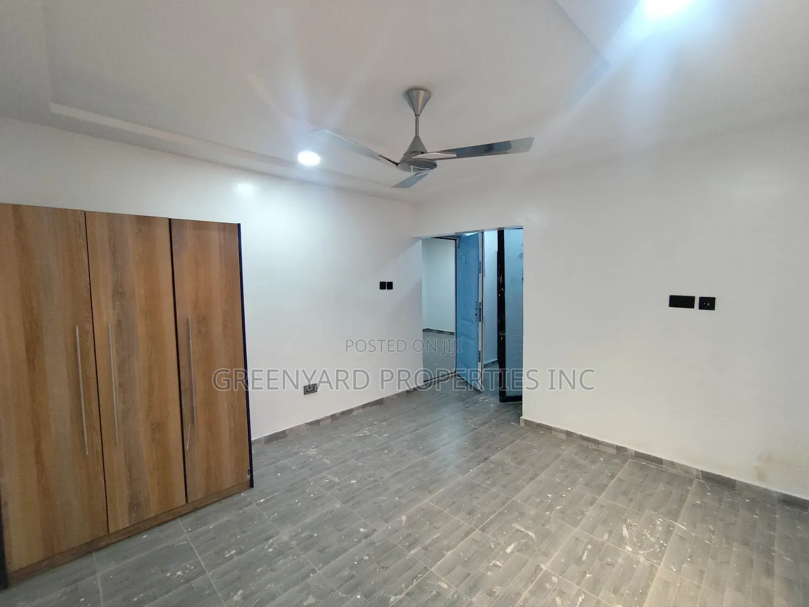 4bdrm House in Oyarifa, Ghana Flag for sale