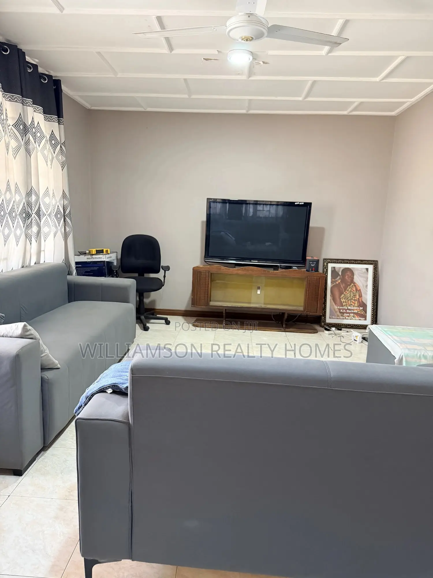 2bdrm House in Hfc Estate Area, Spintex for rent