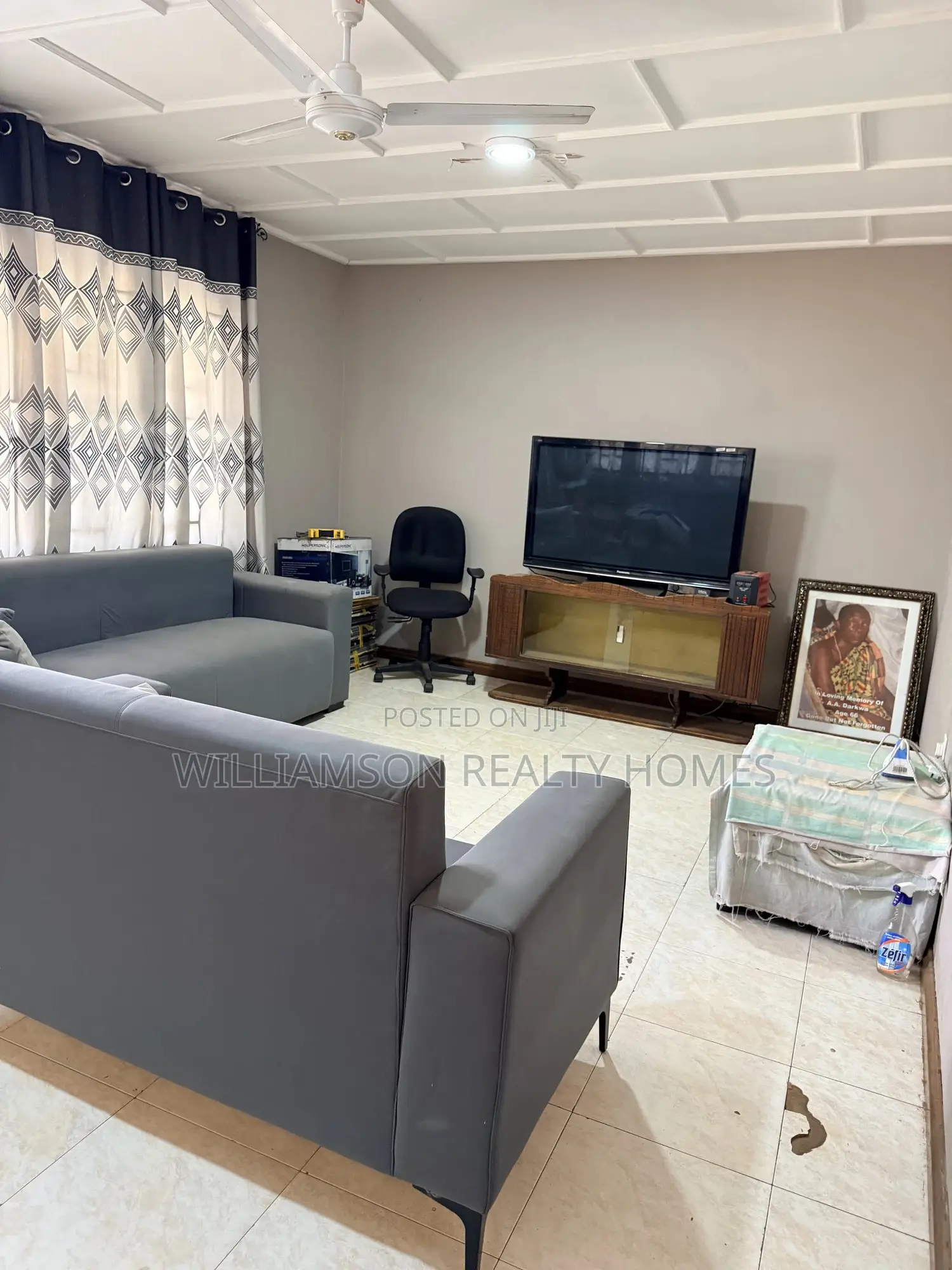 2bdrm House in Hfc Estate Area, Spintex for rent