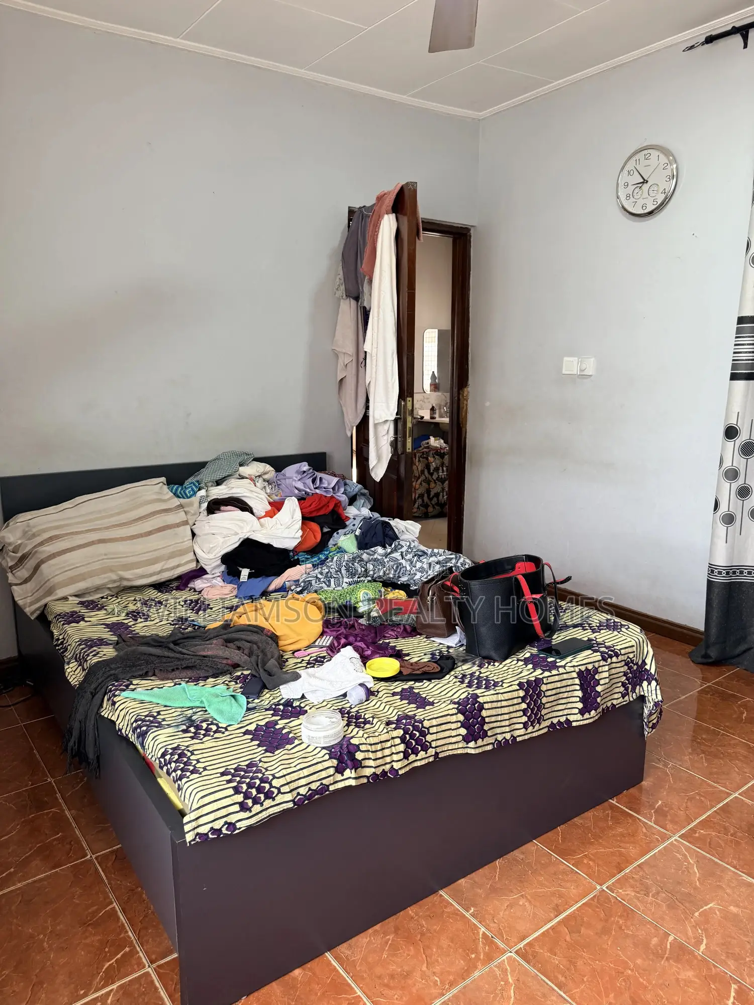 2bdrm House in Hfc Estate Area, Spintex for rent