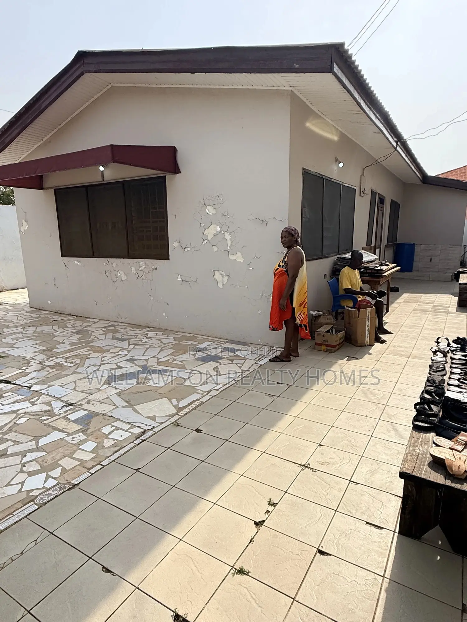 2bdrm House in Hfc Estate Area, Spintex for rent