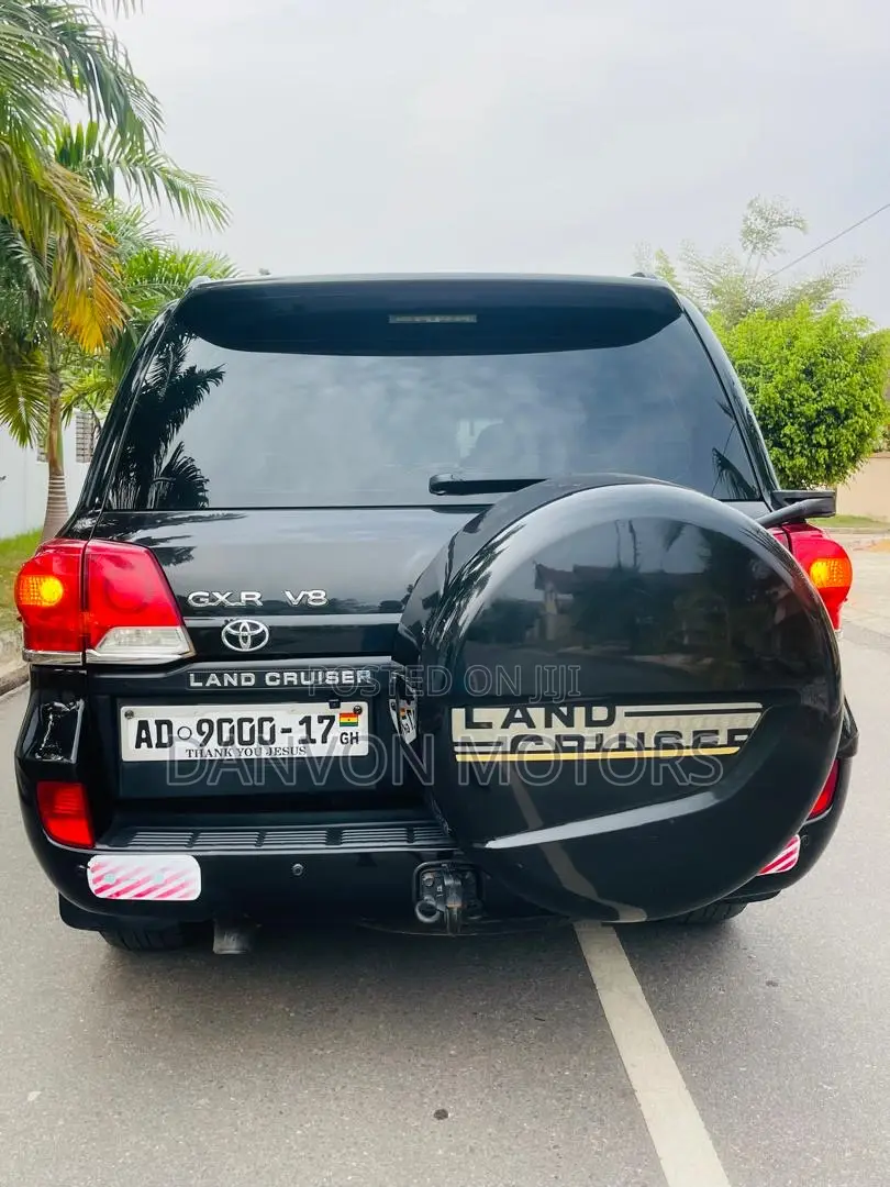 Toyota Land Cruiser 4.5 V8 GXR 2014 Black