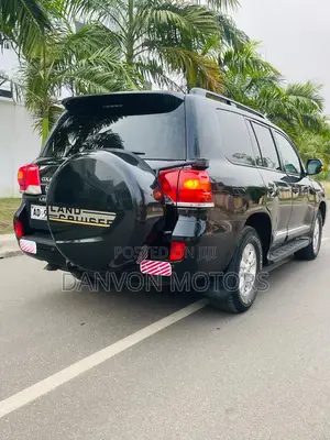 Toyota Land Cruiser 4.5 V8 GXR 2014 Black
