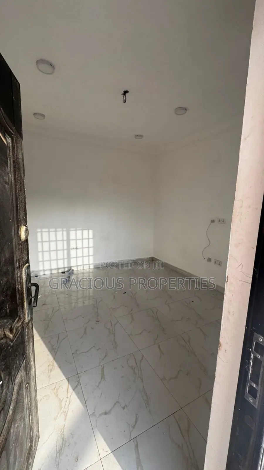 2bdrm Apartment in Gracious Properties, ECOMOG for rent