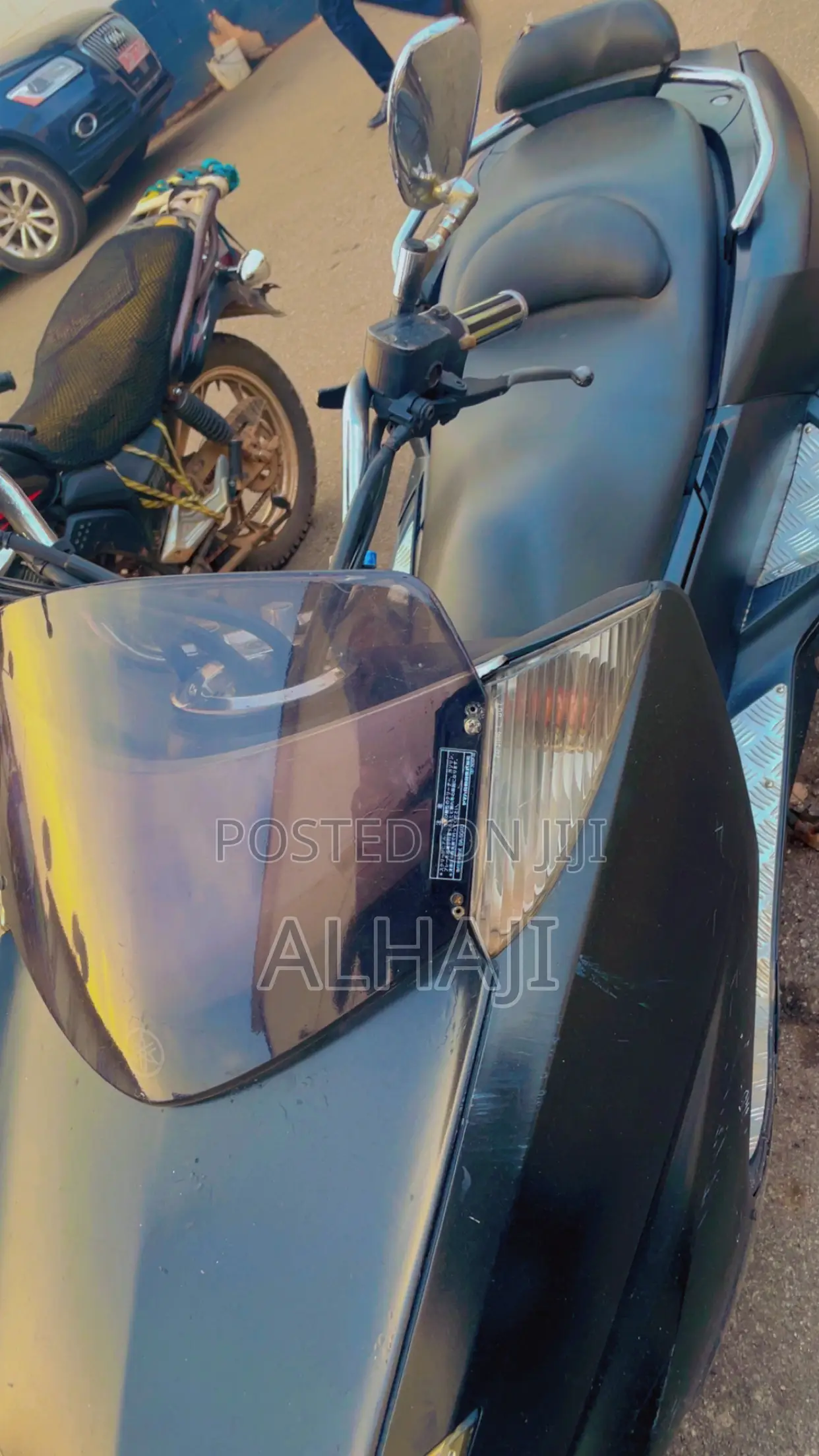 Yamaha 2010 Black