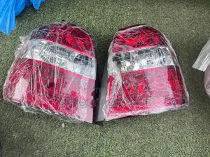 Toyota Highlander 2003 2004 2005 2006 2007 Tail Lights