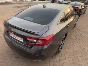 Honda Accord Sport 2.0T 2018 Silver