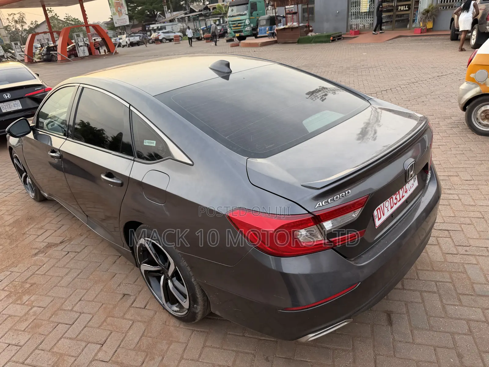 Honda Accord Sport 2.0T 2018 Silver