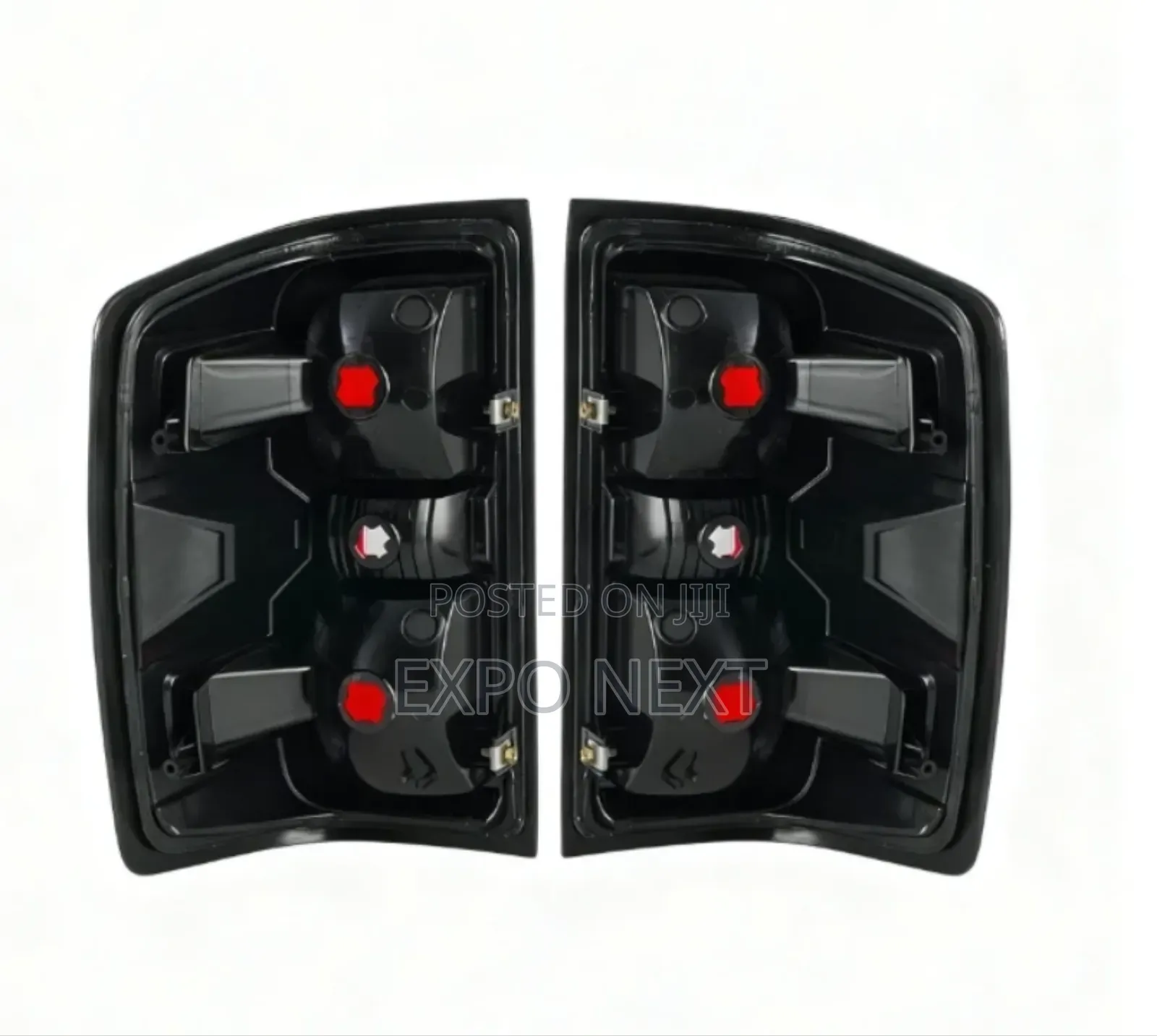 2014-2018 Chevrolet Silverado Tail Light
