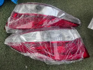 Toyota Camry 2016 2017 2018 Tail Lights