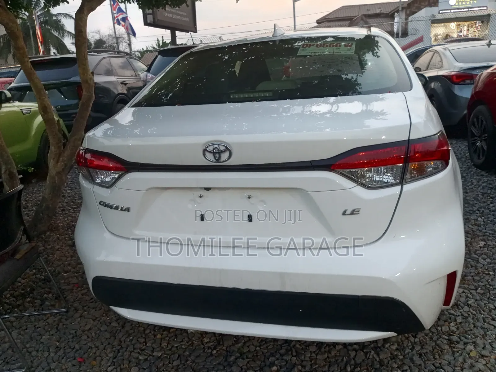 Toyota Corolla LE 2022 White