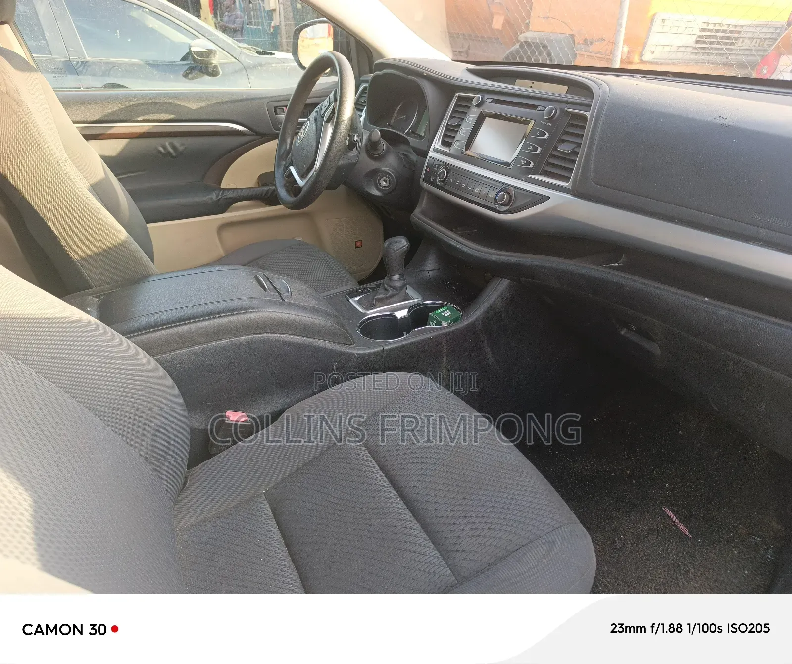 Toyota Highlander LE 4dr SUV (2.7L 4cyl 6A) 2014 White