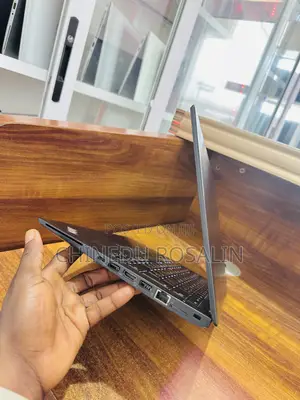 Laptop Lenovo ThinkPad T470s 8GB Intel Core i5 SSD 256GB