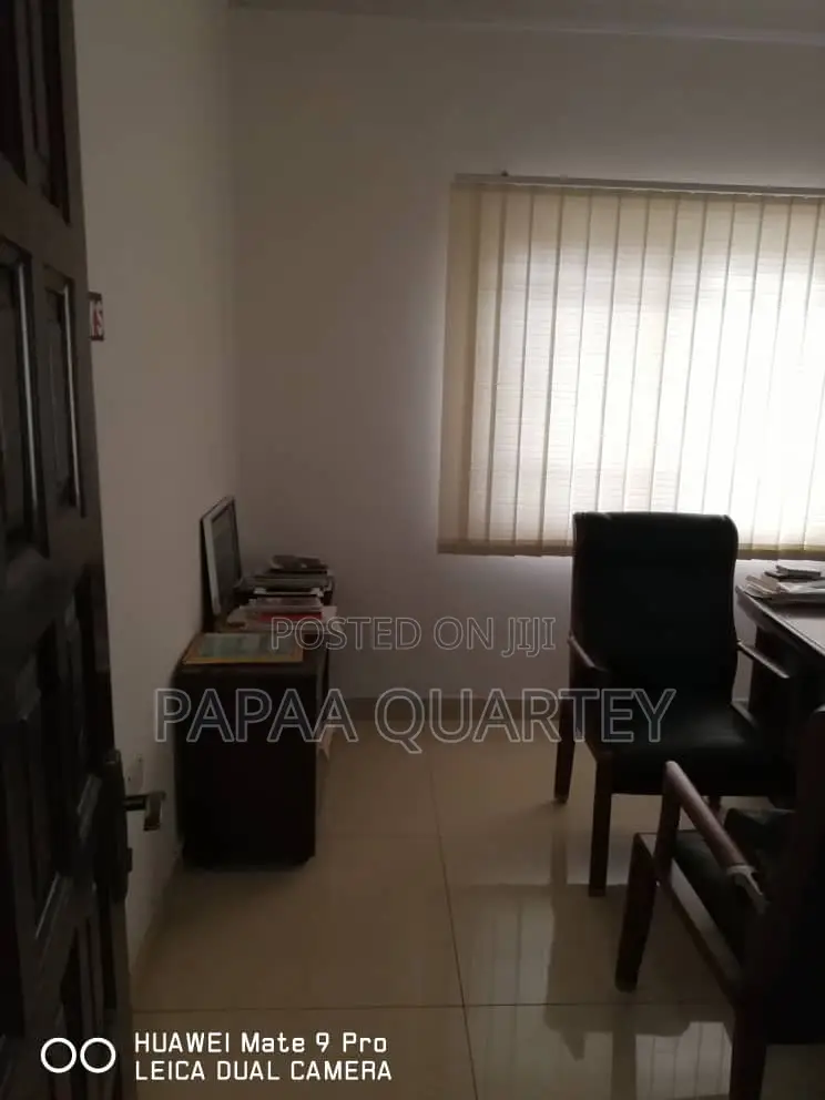 Furnished 6bdrm House in Tseaddo for sale