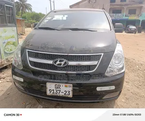 Hyundai H1 2010 Black