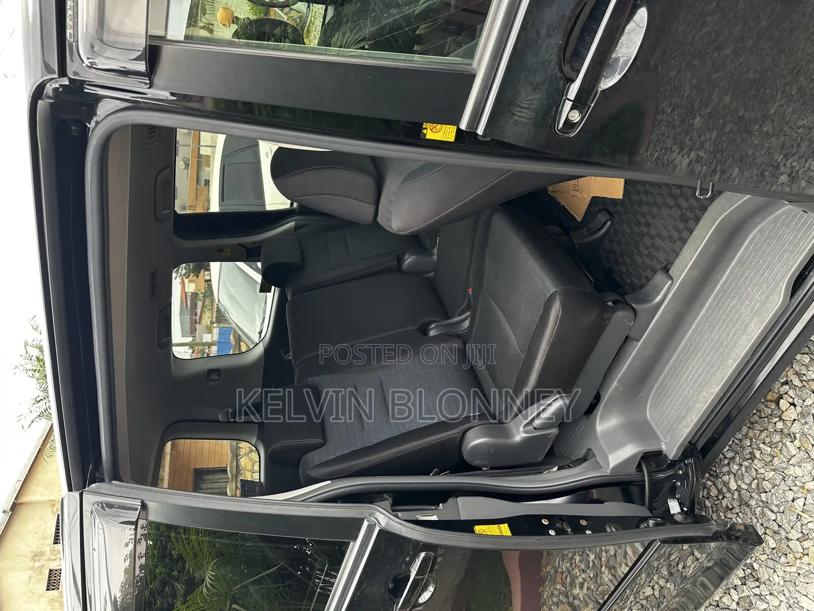 Toyota Voxy 2014 Black