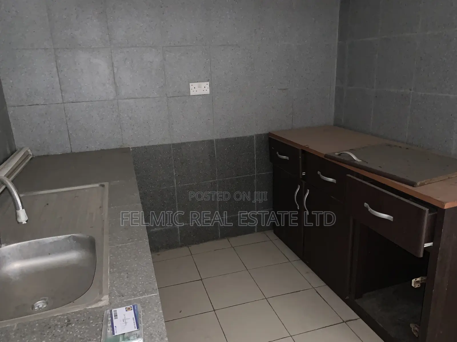 2bdrm Apartment in Felmic Real Estate, Ofankor for rent