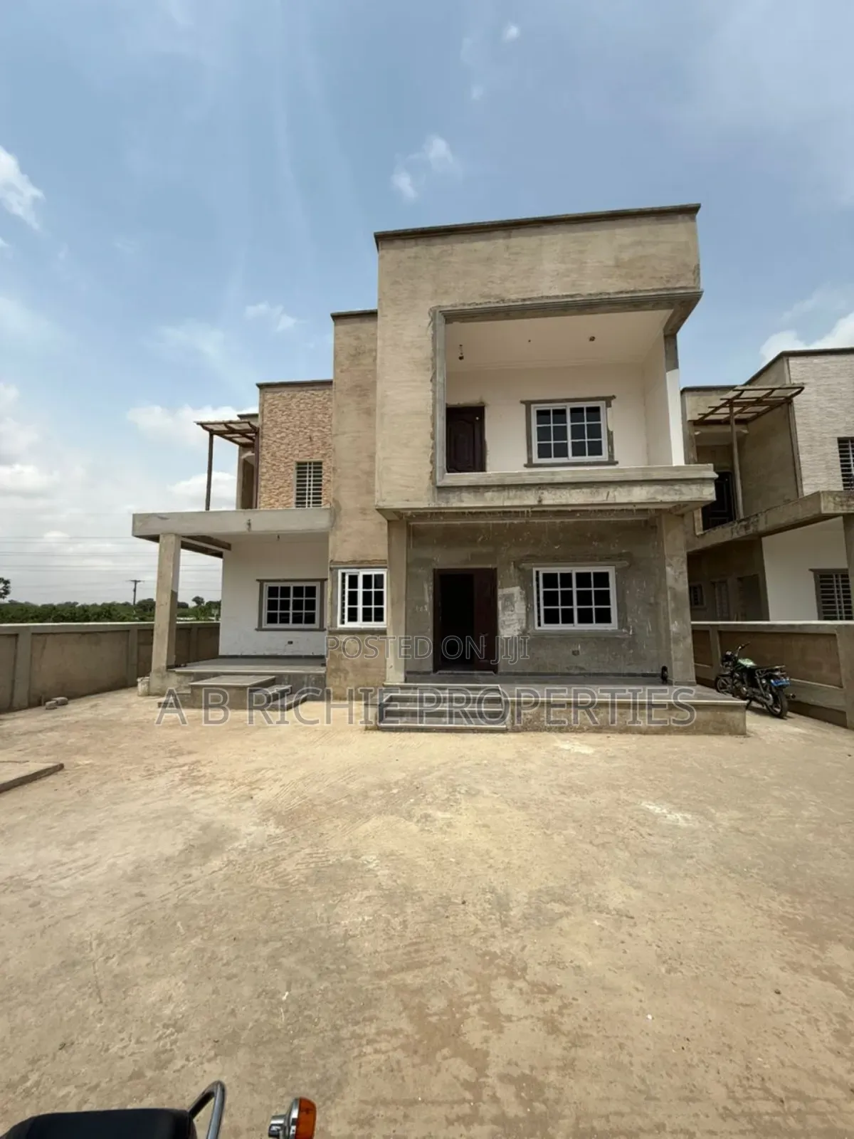 4bdrm House in Ab Richie Properties, Papao for sale