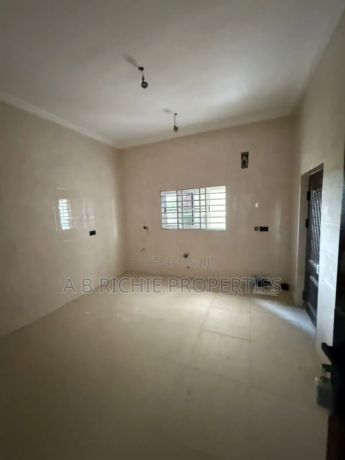 4bdrm House in Ab Richie Properties, Papao for sale