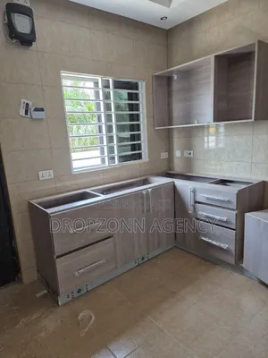 3bdrm House in Oyarifa Mall Area for sale