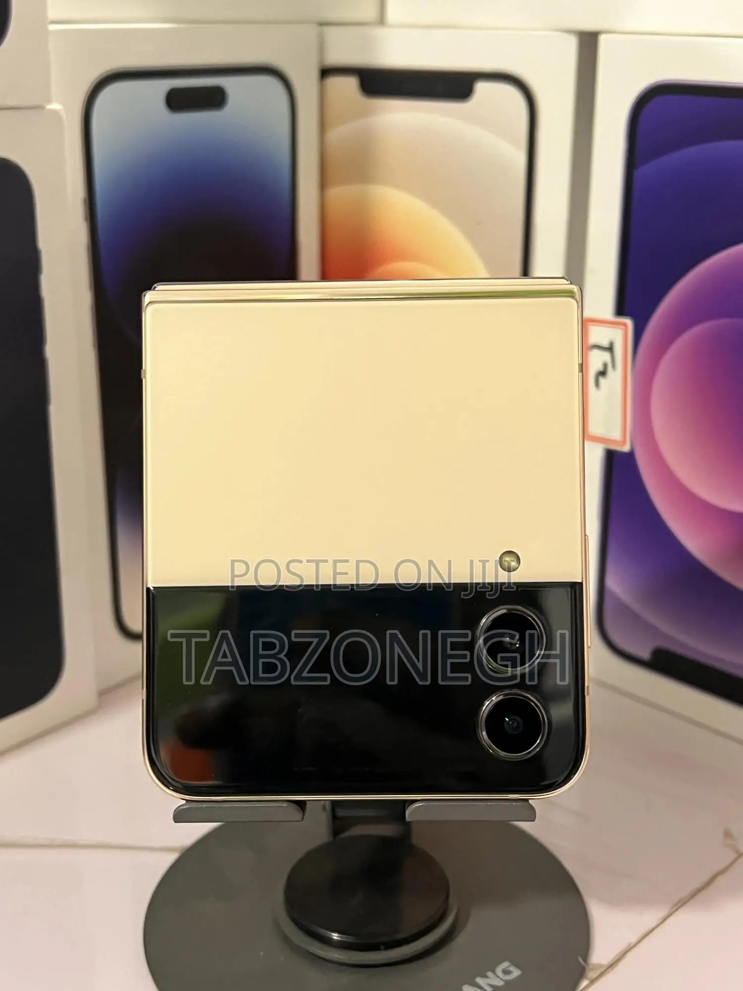 Samsung Galaxy Z Flip4 256 GB Gold