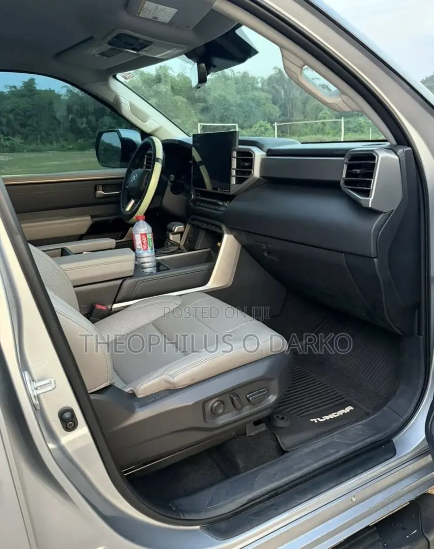 Toyota Tundra Limited Double Cab 6.5' Bed 2023 Silver
