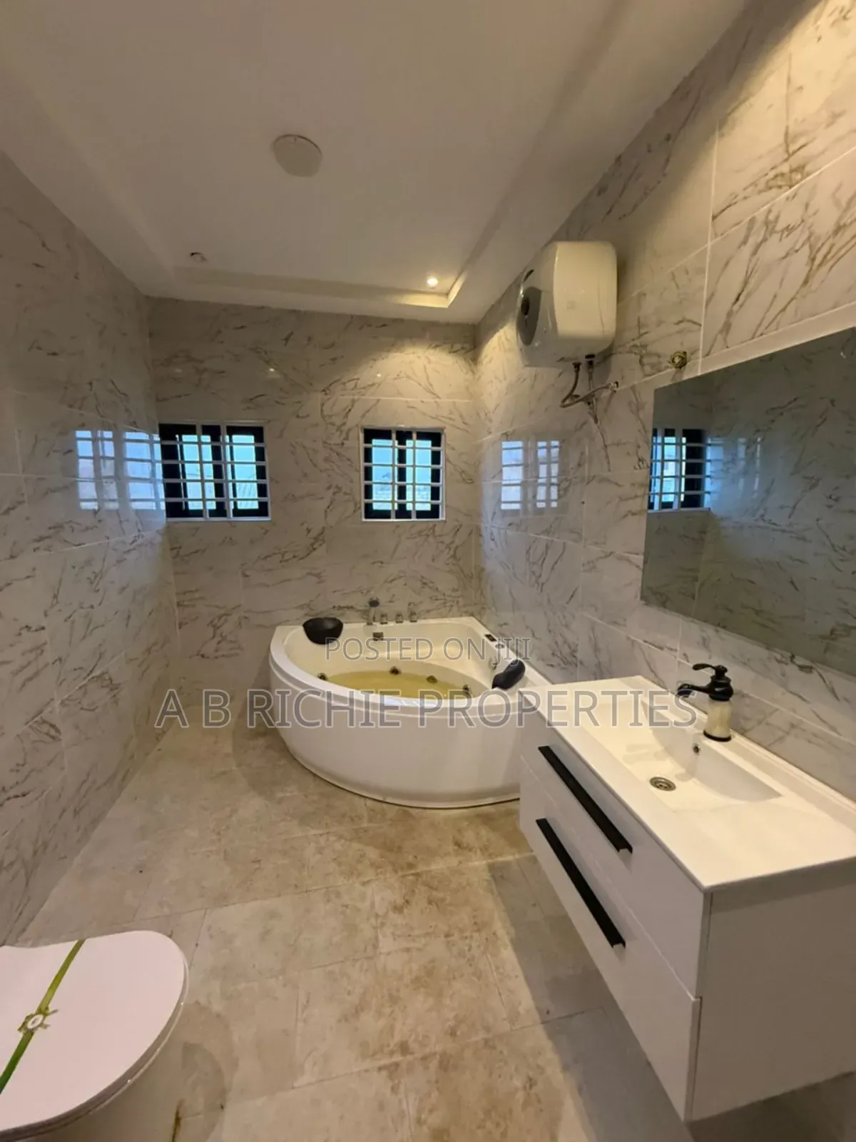 4bdrm House in Ab Richie Properties, Police Station for sale